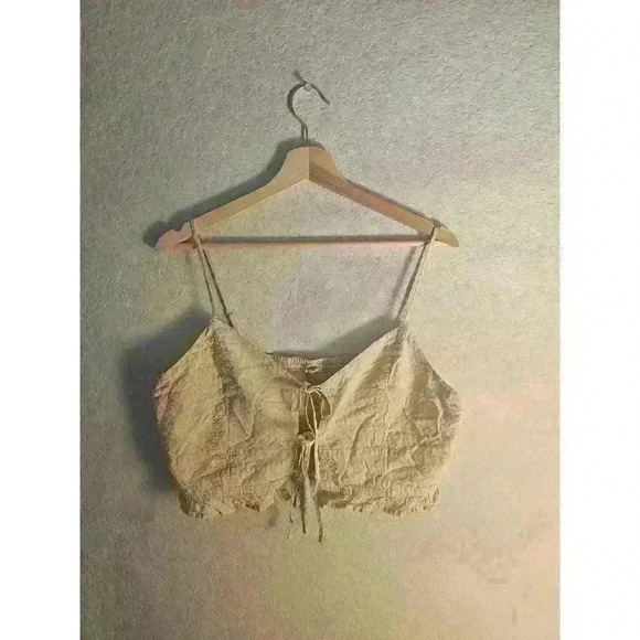 Lace up crop top - Picture 2 of 6